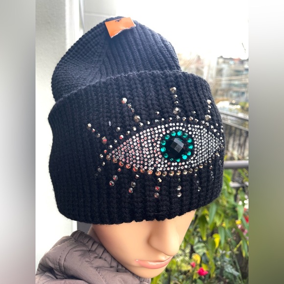 Black Beanie with Eye Design by Kurt Geiger.
NWOT - Picture 9 of 17